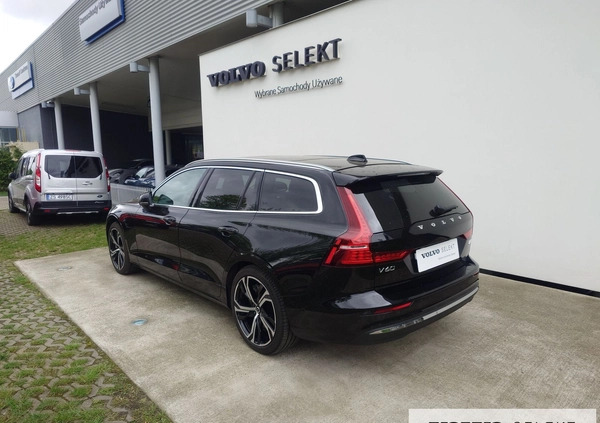 Volvo V60 cena 259900 przebieg: 6434, rok produkcji 2022 z Ryki małe 781